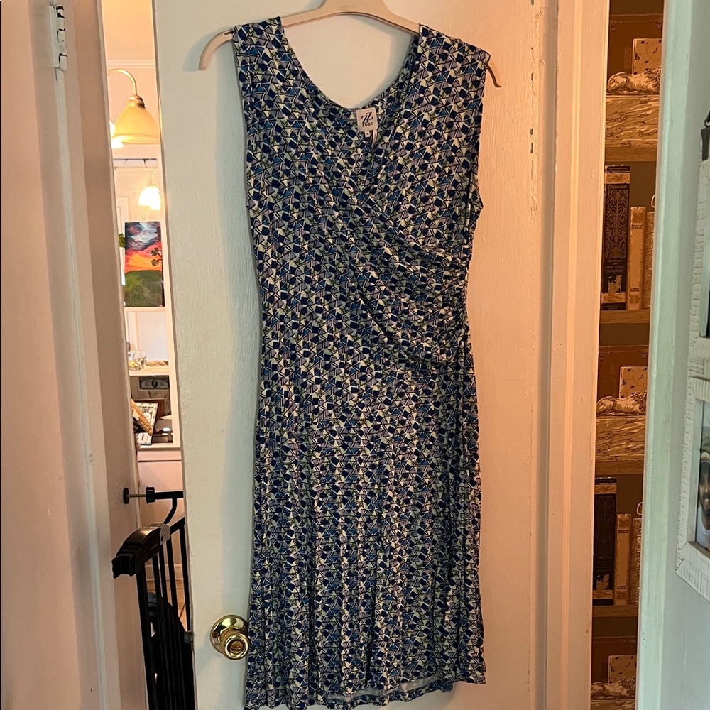 ZOZO Sleeveless Navy Floral Midi Dress with Ruched Waist - Women